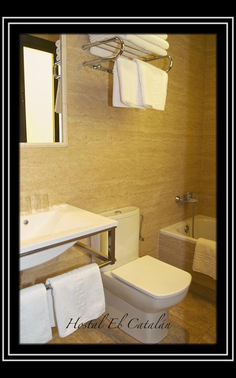 Hostal El Catalan Madrid Room photo